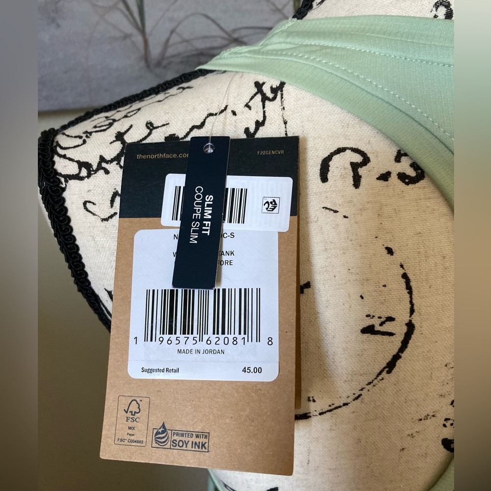 NWT North Face Women’s Sunriser Tank misty sage/forest olive, sz small, slim fit - Picture 3 of 10